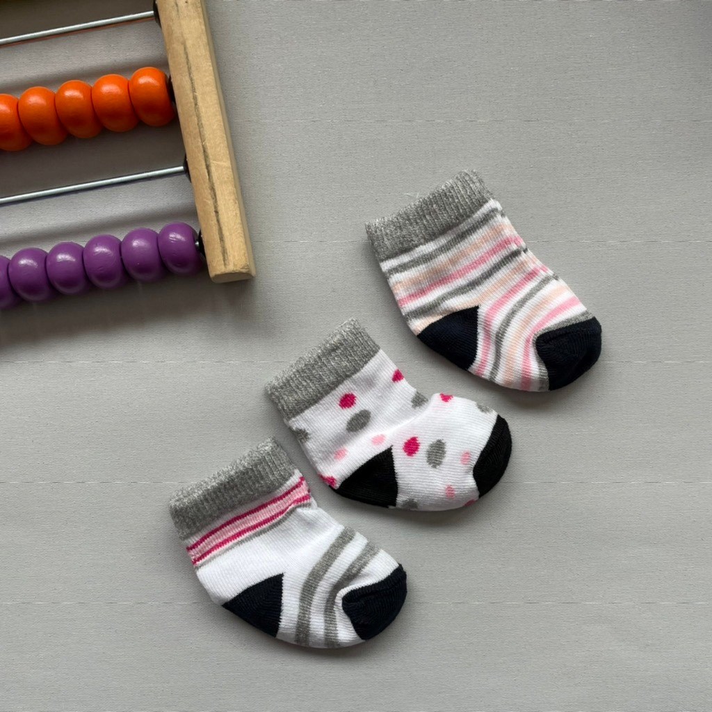 renkli Bebek çorabı 3`lü set halinde